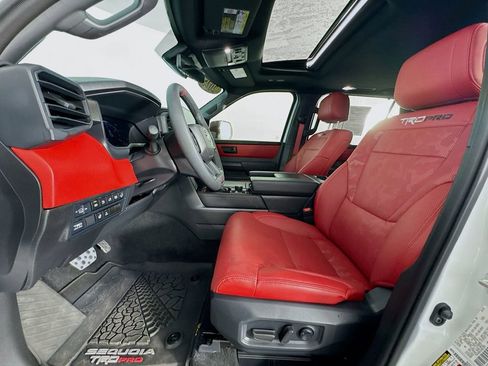 Used 2025 Toyota Sequoia TRD Pro image 15