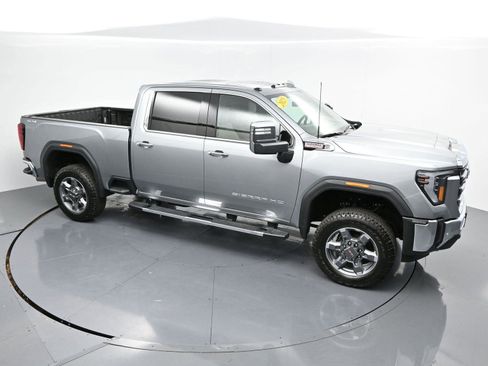 Used 2025 GMC Sierra 2500 SLT w/ SLT Premium Package image 42