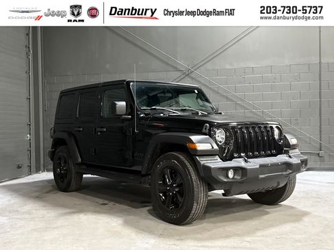 Used 2022 Jeep Wrangler Unlimited Sport AWD/4WD image 1