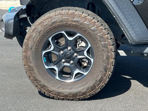 Used 2022 Jeep Wrangler Unlimited Rubicon 4xe image 25