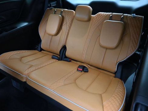 Used 2022 Chrysler Pacifica Pinnacle FWD image 16