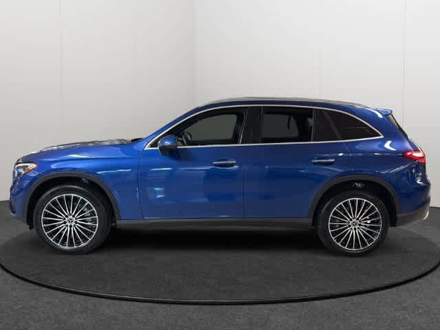 Certified 2026 Mercedes-Benz GLC 300 4MATIC image 3