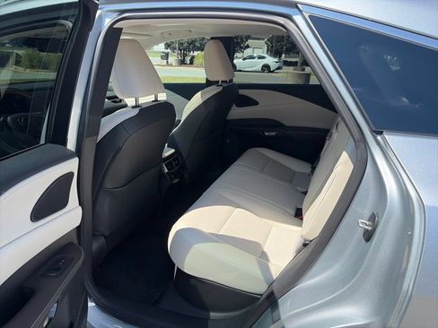 Used 2025 Lexus RX 350 Premium Plus w/ Convenience Package AWD/4WD image 11