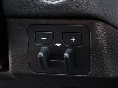 Used 2024 Toyota Sequoia Limited image 37