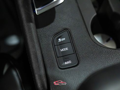 Used 2017 Cadillac XT5 Luxury image 35