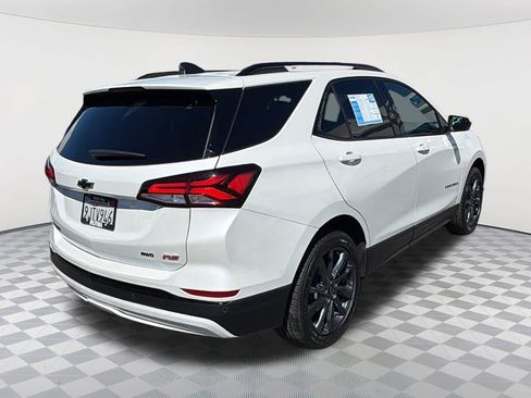 Certified 2024 Chevrolet Equinox RS AWD/4WD image 5