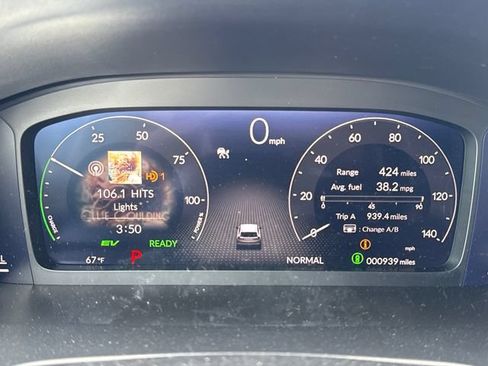 Used 2026 Honda CR-V Sport Touring image 23