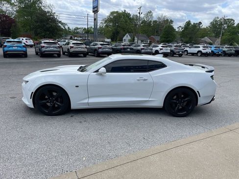 Used 2018 Chevrolet Camaro SS image 5