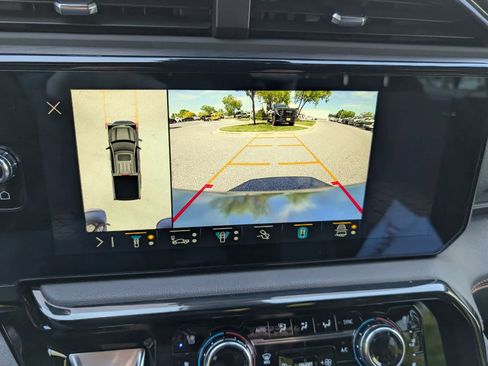 Certified 2023 GMC Sierra 1500 AT4 w/ AT4 Premium Package AWD/4WD image 28