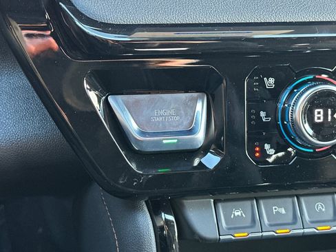 New 2026 GMC Sierra 1500 AT4 w/ AT4 Premium Package image 19