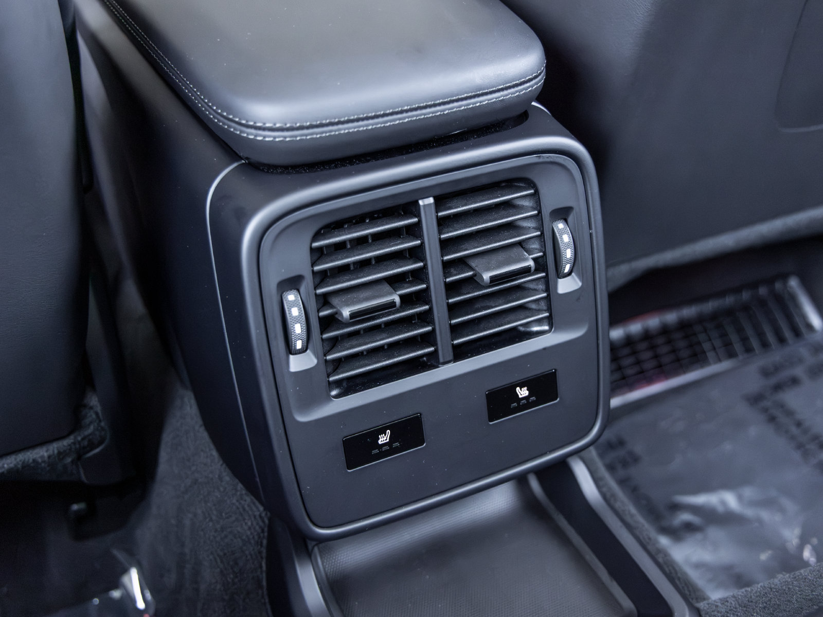 Certified 2025 Porsche Taycan 4S AWD/4WD image 51
