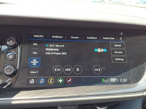 Used 2023 Buick Envision Essence w/ Sport Touring Package FWD image 21