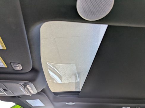 Certified 2024 Ford F350 Platinum w/ FX4 Off-Road Package image 21