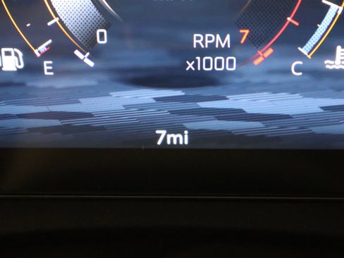 New 2026 Chevrolet Traverse High Country w/ LPO, Floor Liner Package image 18