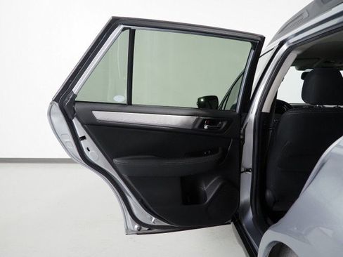 Used 2016 Subaru Outback 2.5i Premium image 48