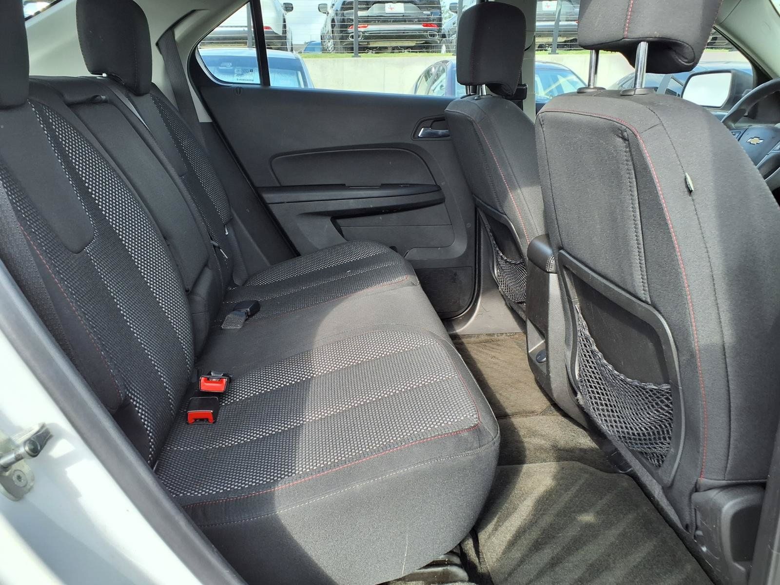 Used 2017 Chevrolet Equinox LS FWD image 19