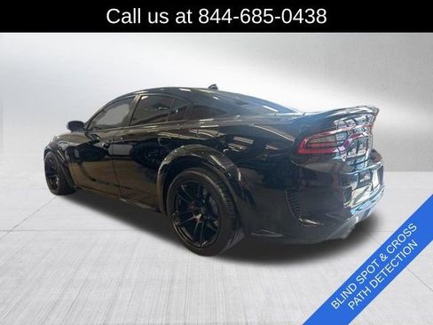Used 2022 Dodge Charger SRT Hellcat w/ Harman/Kardon Audio Group image 4