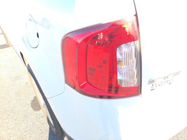 Used 2011 Ford Edge Limited w/ 301A Rapid Spec Order Code AWD/4WD image 14