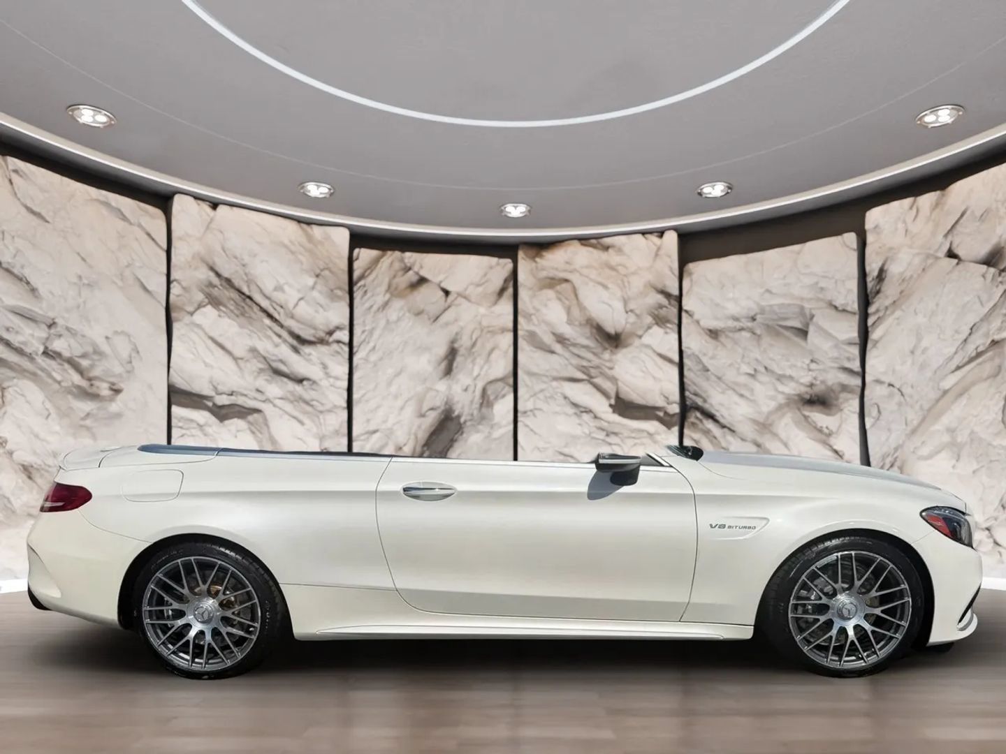 Used 2017 Mercedes-Benz C 63 AMG Cabriolet image 10