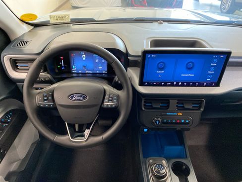 New 2026 Ford Maverick XLT w/ XLT Luxury Package AWD/4WD image 11