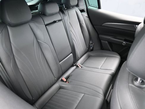 Used 2023 Maserati Grecale GT image 45