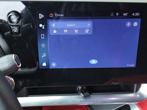 Used 2024 Chevrolet Corvette Stingray Premium Cpe w/ Battery Protection Package RWD image 15