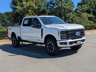 New 2026 Ford F250 Platinum w/ Tremor Off-Road Package