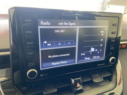 Certified 2022 Toyota Corolla LE image 9