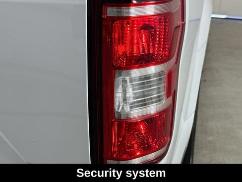 Used 2018 Ford F150 XLT w/ Equipment Group 301A Mid RWD image 29