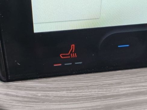 Certified 2025 Ford Escape PHEV w/ PHEV Premium Package image 23