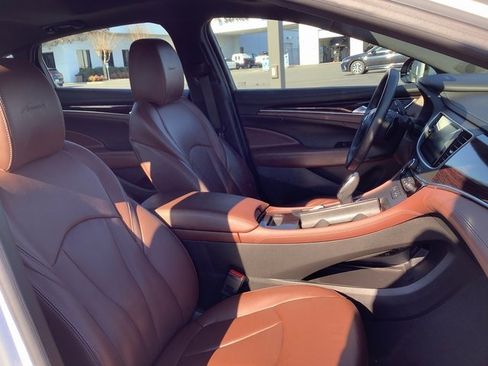 Used 2018 Buick LaCrosse Avenir w/ Driver Confidence Package #2 image 35