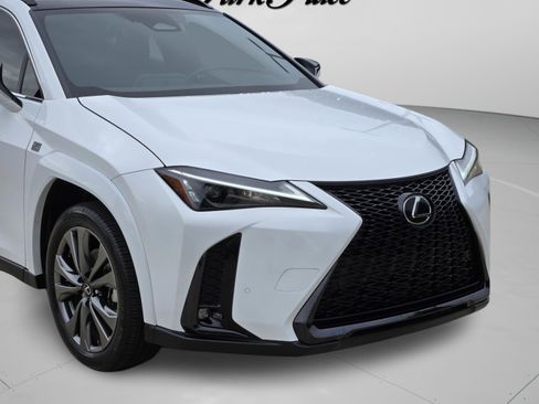 Used 2025 Lexus UX 300h FWD w/ Accessory Package (Z1) image 35