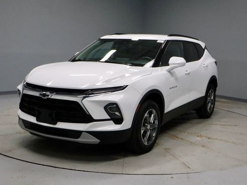 Used 2023 Chevrolet Blazer LT w/ Convenience Package AWD/4WD image 7