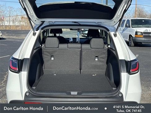 New 2026 Honda HR-V LX image 9