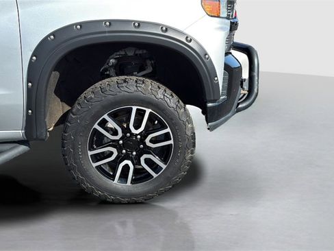 Used 2021 Chevrolet Silverado 1500 Custom Trail Boss w/ LPO, Dark Essentials Package image 24