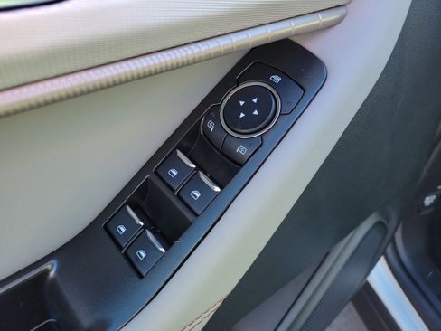 New 2026 Ford Explorer Active w/ Active Comfort Package image 18