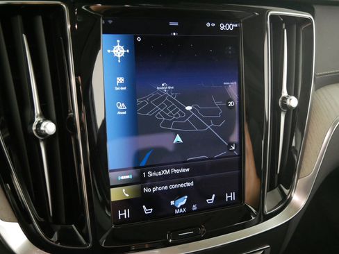 Used 2021 Volvo S60 T8 Inscription w/ Climate Package image 30