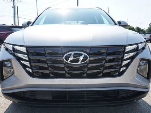 Used 2024 Hyundai Tucson SEL w/ Convenience Package FWD image 11