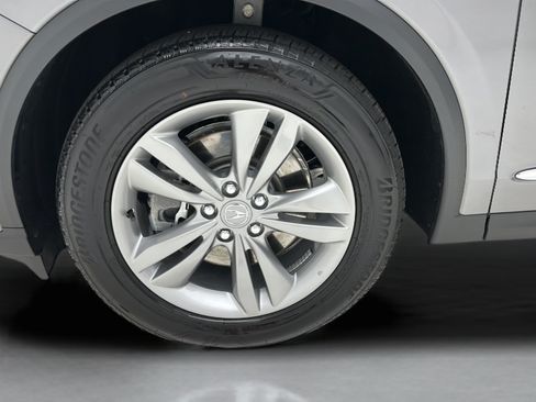 Used 2025 Acura MDX SH-AWD image 8