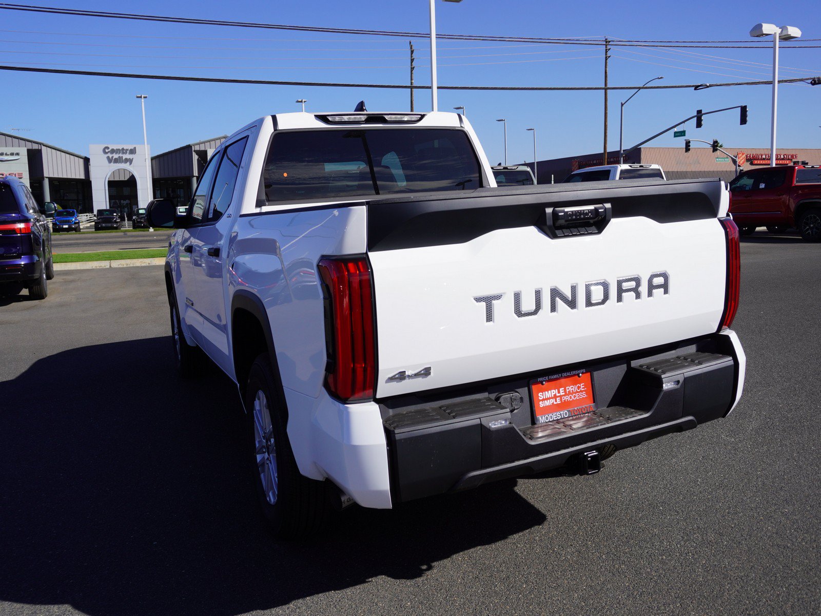 New 2026 Toyota Tundra SR5 AWD/4WD image 8