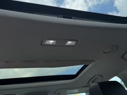 Used 2021 Chevrolet Traverse High Country w/ LPO, Floor Liner Package FWD image 15