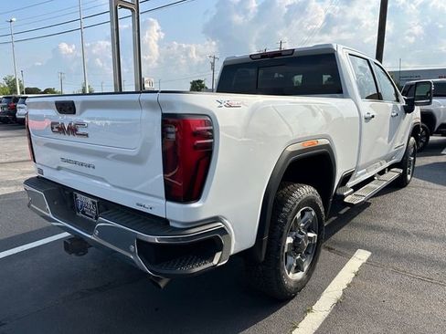 New 2025 GMC Sierra 2500 SLT w/ SLT Premium Package image 10