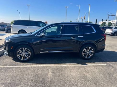Used 2025 Cadillac XT6 Premium Luxury w/ Technology Package AWD/4WD image 1