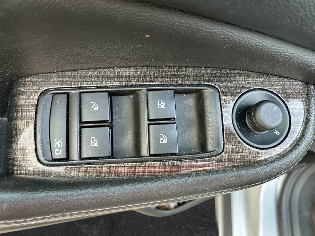 Used 2014 Chevrolet Malibu LT FWD image 13