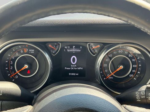 Used 2018 Jeep Wrangler Sport AWD/4WD image 21