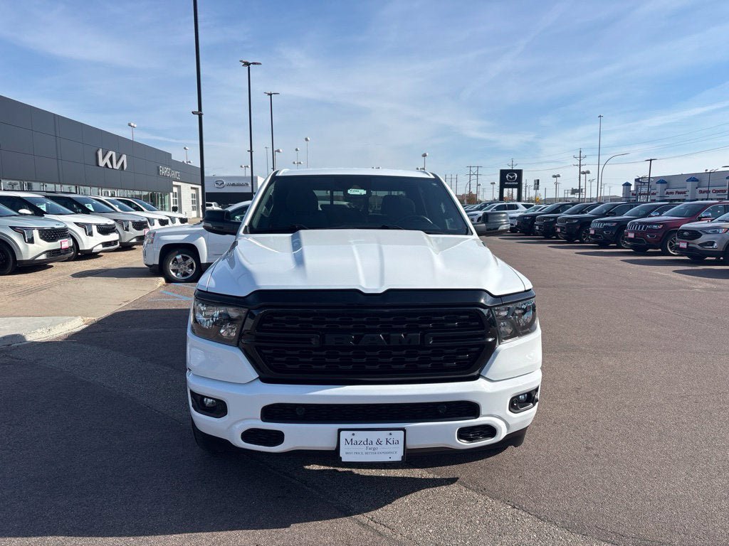 Used 2024 RAM 1500 Big Horn AWD/4WD image 2
