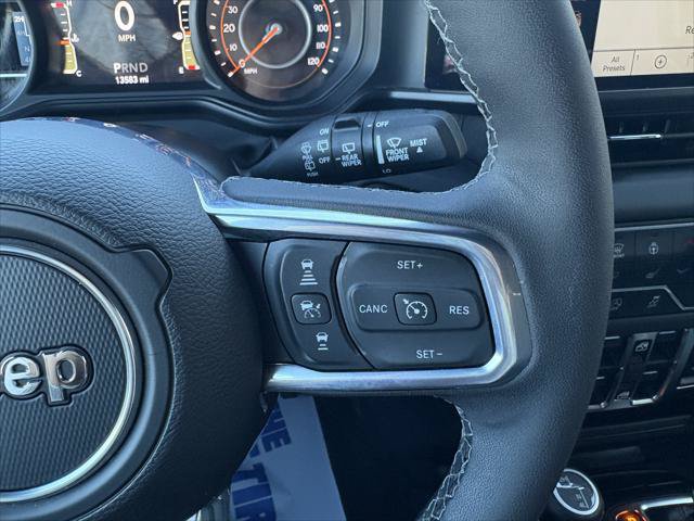 Certified 2026 Jeep Wrangler Unlimited Sahara AWD/4WD image 19