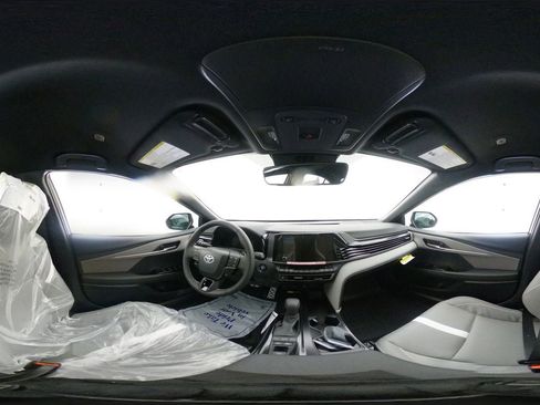 New 2026 Toyota Camry SE image 33