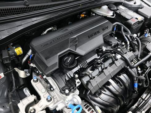 Certified 2026 Hyundai Elantra Sport w/ Cargo Package image 20