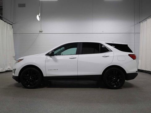 Used 2021 Chevrolet Equinox LT FWD image 2